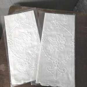 Linen‎ Style Kitchen towel set of 2, Beige Embroidered, 28"x20"
